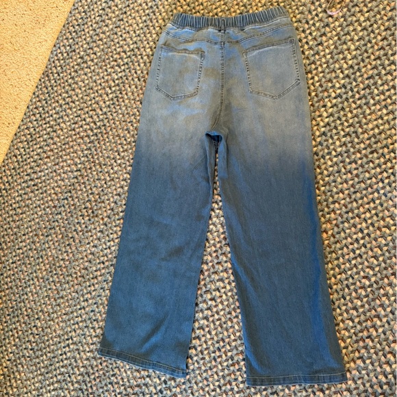 High Rise Wide Leg Pull-On Stretch Jeans New sz M - Picture 4 of 8